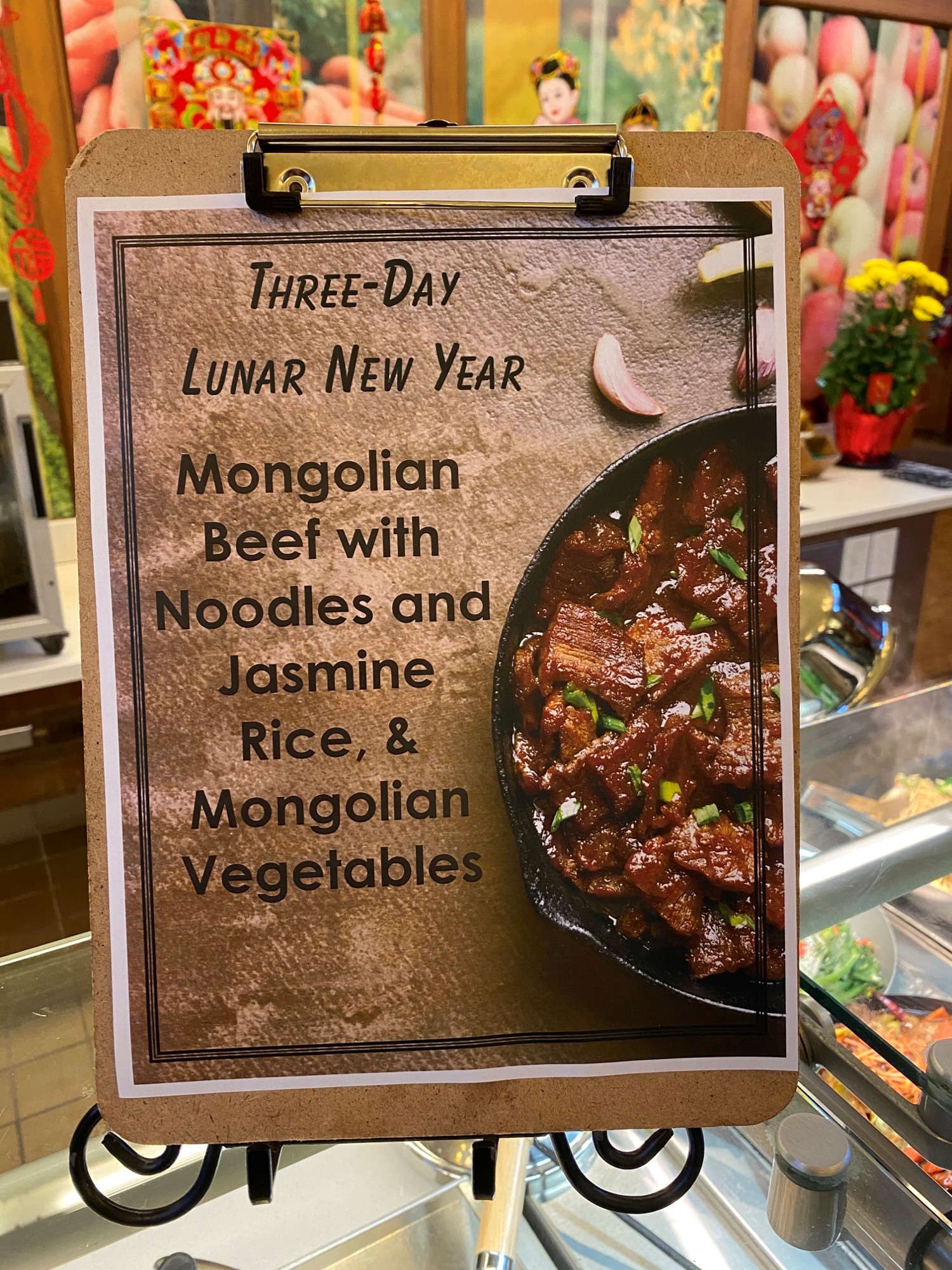 <span  class="uc_style_uc_tiles_grid_image_elementor_uc_items_attribute_title" style="color:#ffffff;">Lunar New Year</span>